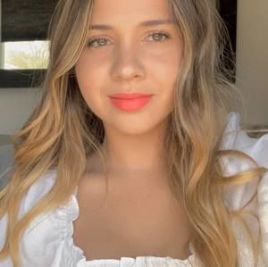 Meet your Posher, Natasha